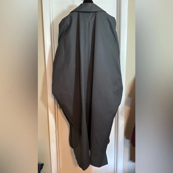 NWT Bottega Veneta Gabardine Wrap Sleeve Coat in Iron Size Small - Picture 9 of 16